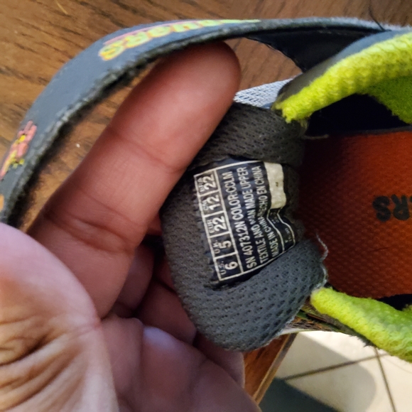 Skechers Kids' Gray and Green Sneakers - Picture 6 of 6